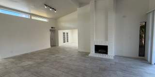 single-story townhouse 3-bedroom, 2-bath Gallery 5