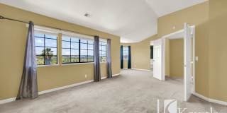 Sunlit 3 Bed Glen Cove Home Gallery 23