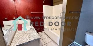 3 bedroom Condo in ideal location Gallery 9