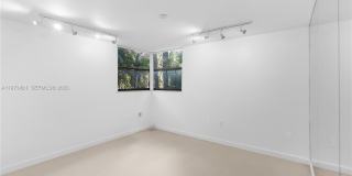 101 Ocean Lane Dr Gallery 20
