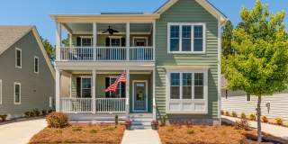 150 Manning Square Gallery 1