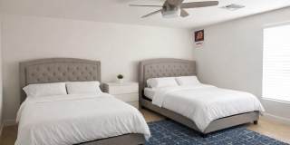 1906 E Patrick Lane Gallery 4