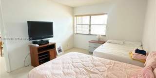 240 Lakeview Dr Gallery 8