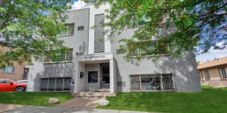 25 Emerson Gallery 1