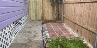 4810 Annunciation Street Gallery 13