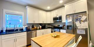 Awesome 4 bed 2 bath in Cambridge.... Gallery 13