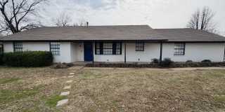 1204 Northeast 6th Street Gallery 1