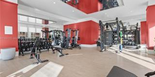 11 NE 6th St Gallery 18