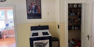 1326 W University Avenue Gallery 16