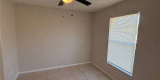 3307 SE 15th Place unit: 4 Gallery 12