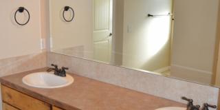 4bed, 3bath, 2,454sq.ft. hom in Kuna Gallery 8