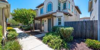 Spacious Newer Home in Gated Community Gallery 1
