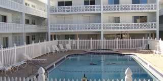 4800 Ocean Beach Boulevard Gallery 23