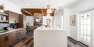 Houston Lake Gallery 6