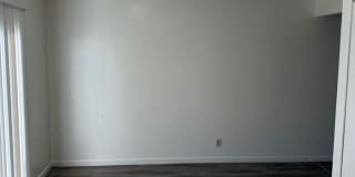 27830 Del Norte Court Gallery 4