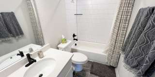 8347 SUNRISE GLN Gallery 37
