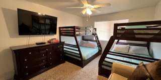 Furnished 3 BR Vacation Rental Includes utilities Near Target Center/Golf/Hwy 95 Gallery 25