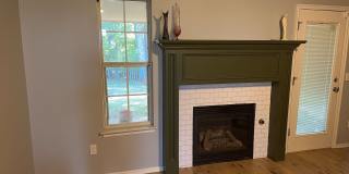 Luxurious and Spacious 3 Bedroom Home in Mustang School District Gallery 6