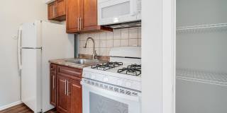 114-120 Montgomery Street Apartments Gallery 13