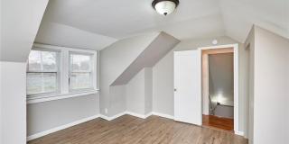 11921 Larimore Road Gallery 21