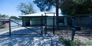 1506 Simon Avenue Gallery 1