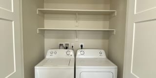 The Bungalows on the Lake - Block C Gallery 206