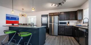 Duplex for rent in heart of OKC Gallery 14