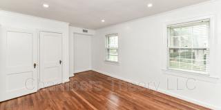 1400 S Barton Street Gallery 23