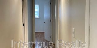 633 White St Gallery 25