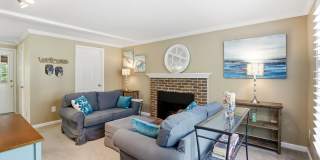 1522 POWELLS TAVERN Place Gallery 19