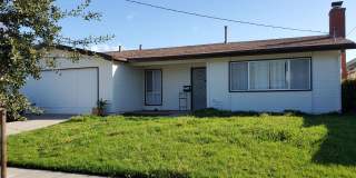 3bd/2ba House Near Laguna Lake Gallery 1