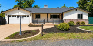 Private 3BR Home on Approx. 1 Acre | Huge Fenced Yard, Sunroom & 2-Car Garage Gallery 1