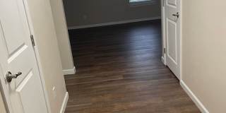 Beautiful, Newer Built Home in Riverside Gallery 17