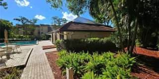 8429 Forest Hills Dr Gallery 14