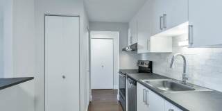 1360 N Williams Gallery 8