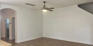 4/3/2 HOME IN EDINA GARDEN OF EDEN Gallery 33