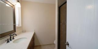 9220 SW 103rd Ave Gallery 39