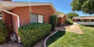 Charming 3-BR Home in Snow Park Gallery 3
