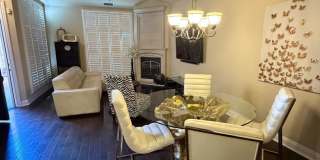 Beautiful Pavilions Condo! Gallery 4