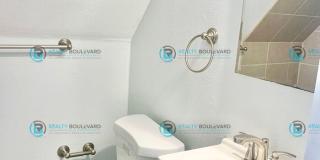 662 Eureka Avenue Gallery 13