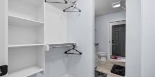 100 Bayou Point Gallery 23