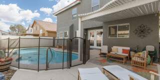 Fully furnished home with pool Gallery 27