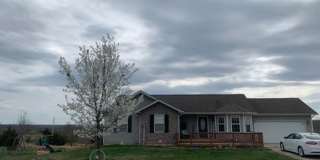 4 Bedroom House in Dixon, MO for Rent! Gallery 1