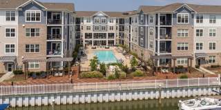 The Pearl at Marina Shores Gallery 37