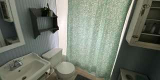 Inviting 2 Bed 1 Bath Home Gallery 9