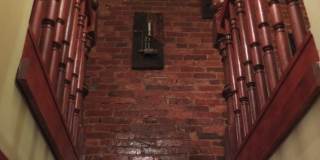 Beautiful Renovated Four bedroom Townhome Gallery 4