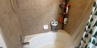 Fantastic!  Light and Bright!  1 bed + loft - 1 bath Gallery 23