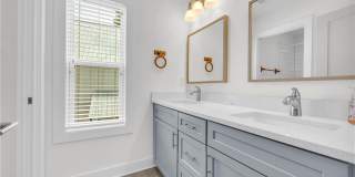 183 Cleveland Gallery 25