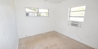 2 Bedroom 1Bath Duplex For Rent at 104 W Lancaster Road Orlando, FL 32824 Gallery 22