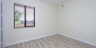 PET FRIENDLY UNFURNISHED ELEVATED PENTHOUSE LIVING WITH PRIVATE ELEVATOR Gallery 46